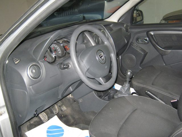 Dacia Duster 1.5l - Argento