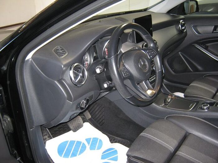 Mercedes-Benz GLA 200 2.1l