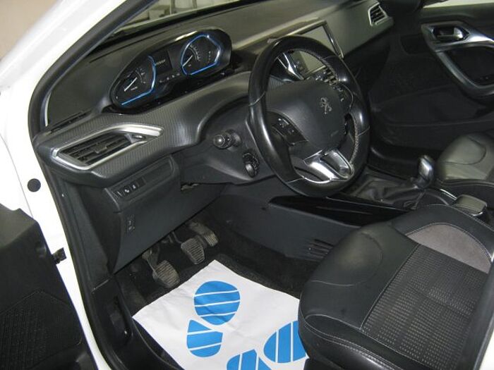 Peugeot 2008 1.2l