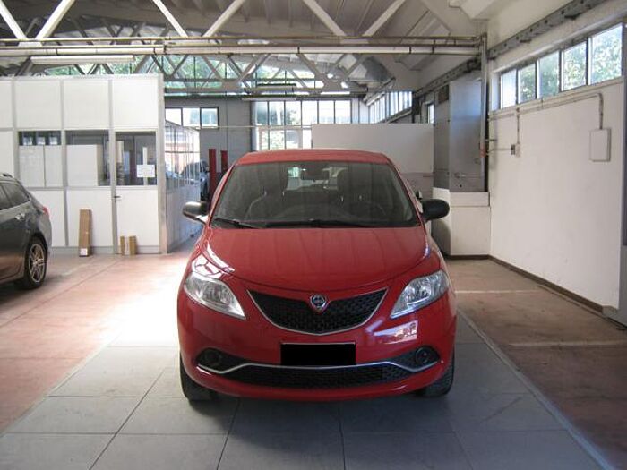 Lancia Ypsilon 0.9l
