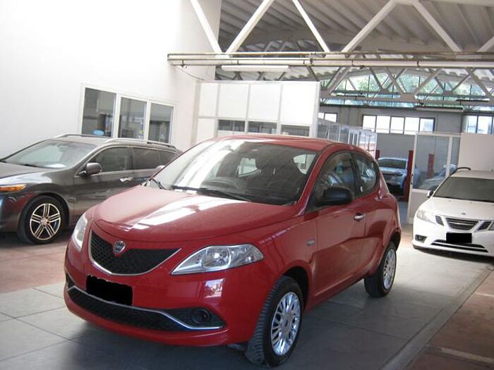 Lancia Ypsilon 0.9l