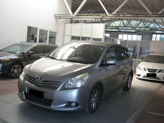 Toyota Verso 2l