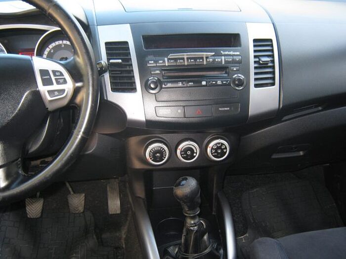 Mitsubishi Outlander 2l